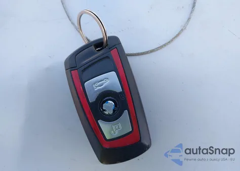 2013 BMW 328I xDrive из США, поврежденный, VIN WBA3B3C56DF530828